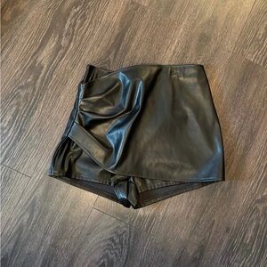 SHEIN black skort